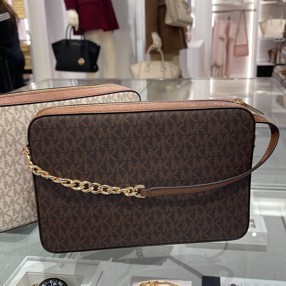 Michael Kors Jet Set Item Large East West Zip Crossbody Brown Signature - Picture 15 of 16